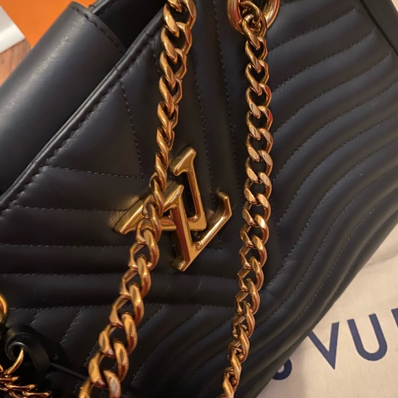 **TRADED** Louis Vuitton New Wave Bag - Picture 5 of 11